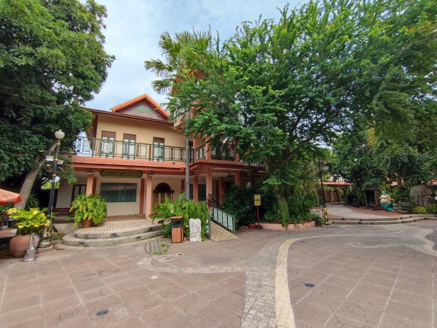 Chuchaiburi Sri Amphawa Ngoại thất bức ảnh