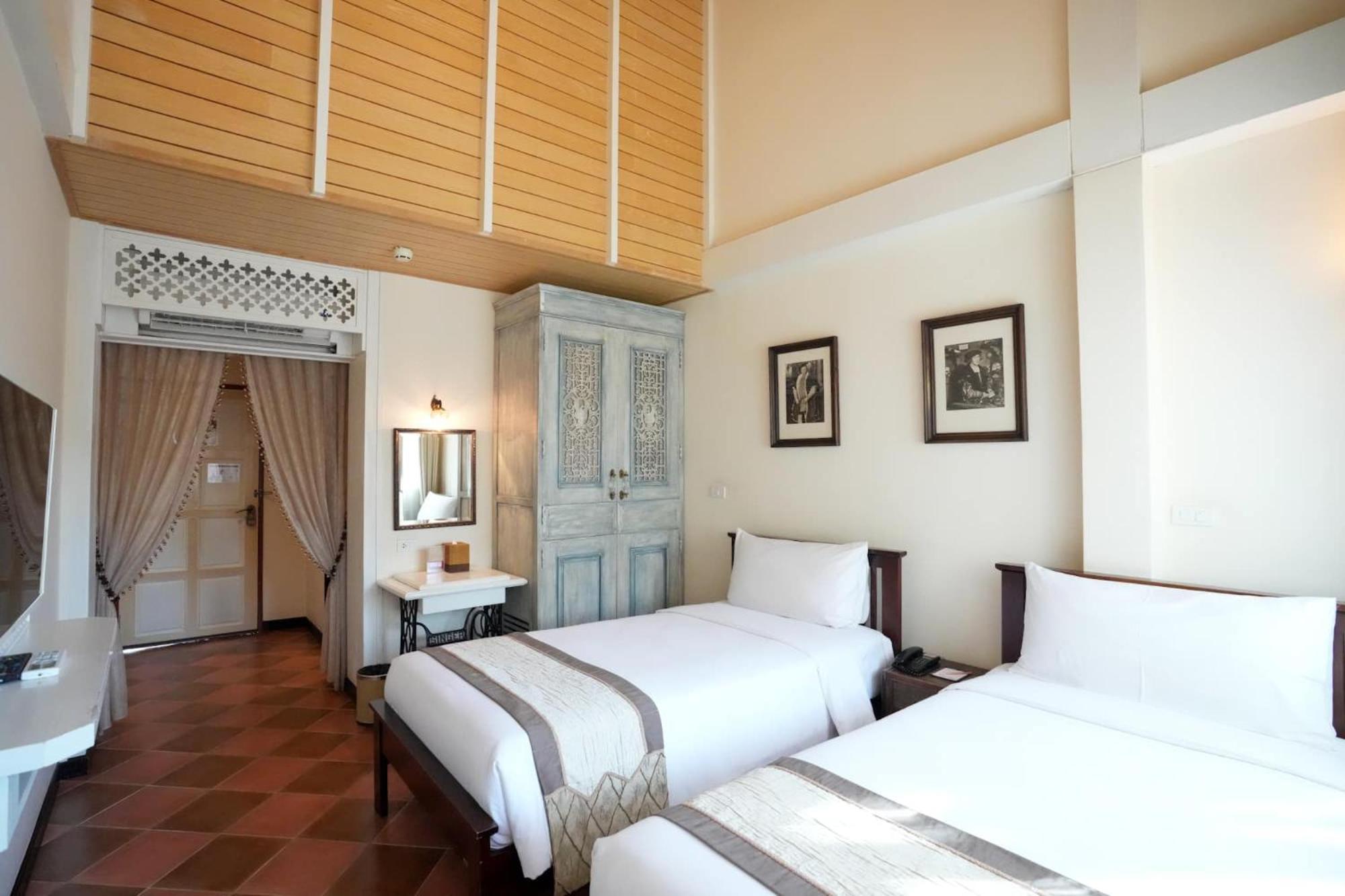 Chuchaiburi Sri Amphawa Ngoại thất bức ảnh