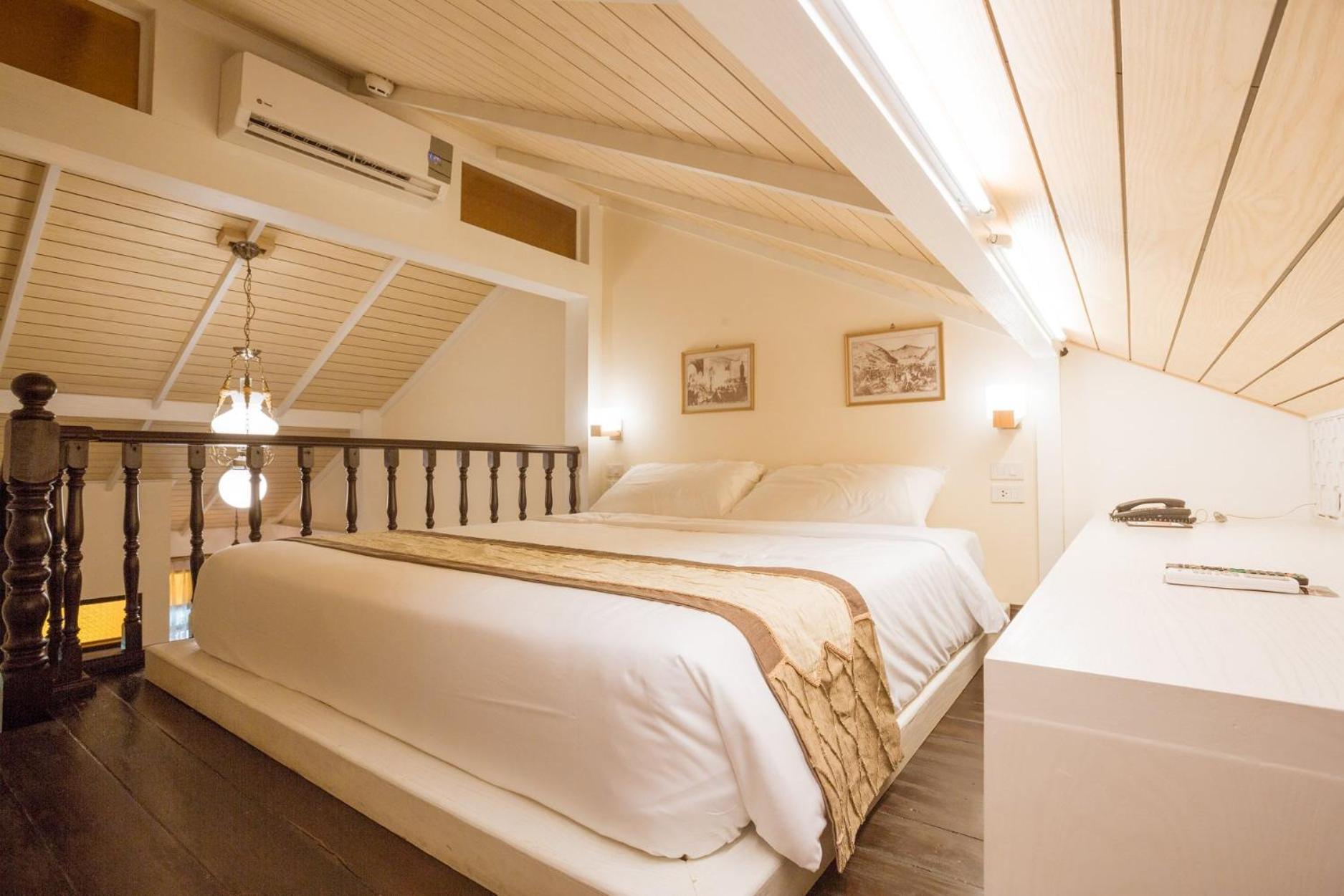 Chuchaiburi Sri Amphawa Ngoại thất bức ảnh